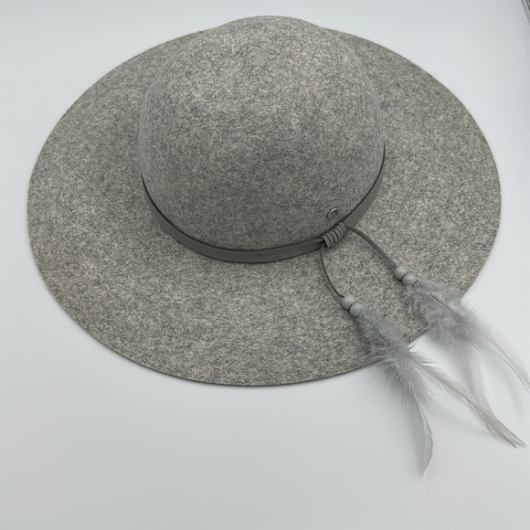 Kooringal Accessories - KOORINGAL Ever After 100% Australian Wool Grey Color Women’s Hat NWOT